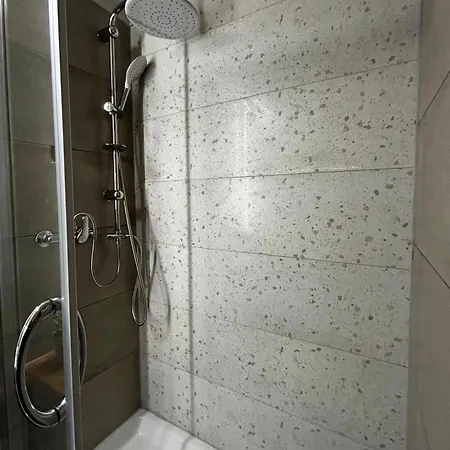 Redwood Suite, Wooden Lejlighed *